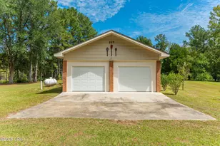 727 Wrights Creek Rd, Caryville, FL 32427 - Photo 32