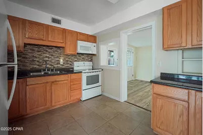 1504 W 13th Street, Panama City, FL 32401 - Photo 6