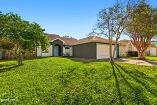 7105 Brandywine Dr, Panama City Beach, FL 32407 - Photo 2