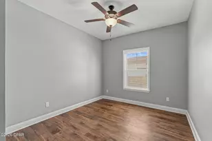 915 Twentieth St, Port Saint Joe, FL 32456 - Photo 20