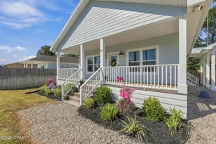 915 Twentieth St, Port Saint Joe, FL 32456 - Photo 6