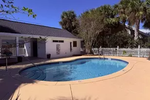 1004 15th St, Mexico Beach, FL 32456 - Photo 16
