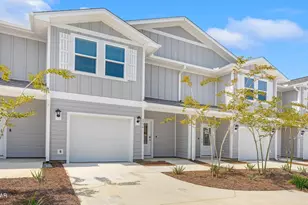 1740 Jakes Dr, Panama City, FL 32405 - Photo 1