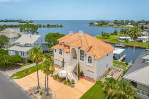 111 Royster Dr, Crawfordville, FL 32326 - Photo 1