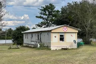 418 McDuff Dr, Alford, FL 32420 - Photo 1