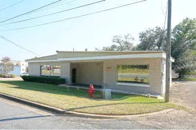 4471 Clinton Street, Marianna, FL 32446 - Photo 1