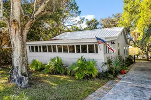 237 Christmas Tree Ln, Panama City Beach, FL 32413 - Photo 1