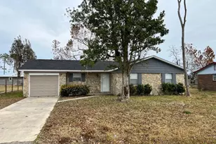 1139 Babby Ln, Panama City, FL 32404 - Photo 1