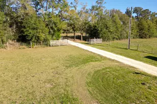 1591 River Rd, Caryville, FL 32427 - Photo 1