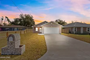 804 Kirklin Ave, Panama City, FL 32401 - Photo 1