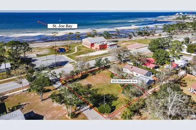 1015 Monument Avenue, Port Saint Joe, FL 32456 - Photo 1