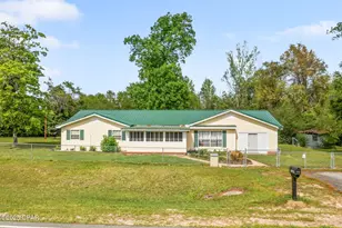 3340 Peanut Rd, Cottondale, FL 32431 - Photo 1