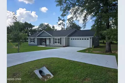 4610 Pineview Drive, Marianna, FL 32446 - Photo 1