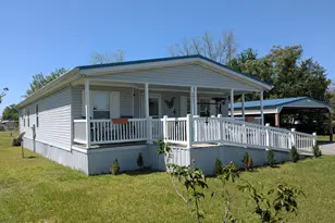 2851 Owens St, Marianna, FL 32446 - Photo 1