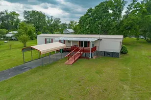 1749 Carolina St, Alford, FL 32420 - Photo 1