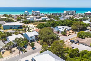 21715 Dolphin Ave, Panama City Beach, FL 32413 - Photo 1