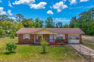 215 Tates Ln, Southport, FL 32409 - Photo 1