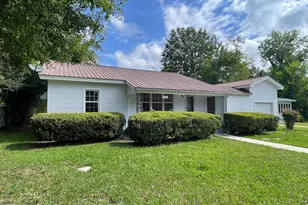 4276 2nd Ave, Marianna, FL 32446 - Photo 1