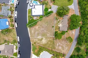 481 Wahoo Rd, Panama City Beach, FL 32408 - Photo 1