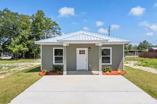 809 E 10th Ct, Panama City, FL 32401 - Photo 1