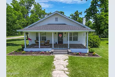 5138 8th Avenue, Malone, FL 32445 - Photo 1