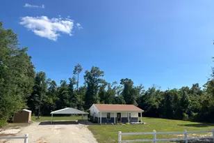6811 Hwy 90, Grand Ridge, FL 32442 - Photo 1