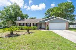 112 Fox Ridge Rd, Panama City, FL 32405 - Photo 1