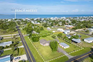 353 Gulf St, Port Saint Joe, FL 32456 - Photo 1
