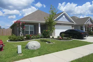 831 Cason Cir, Panama City, FL 32405 - Photo 1