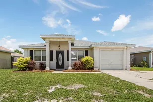 1332 Capri Dr, Panama City, FL 32405 - Photo 1