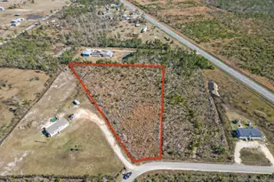 140 Tremont Ct, Wewahitchka, FL 32465 - Photo 1