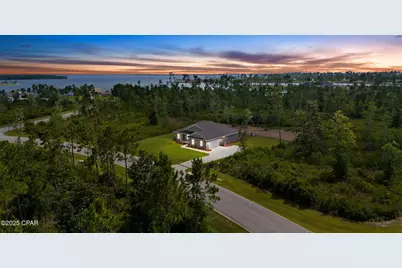902 Captain Way, Panama City, FL 32404 - Photo 1