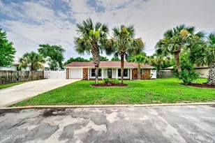 105 Cape Cir, Panama City Beach, FL 32413 - Photo 1