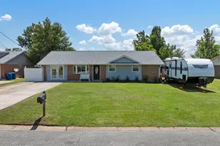 1910 Chestnut Ave, Panama City, FL 32405 - Photo 1