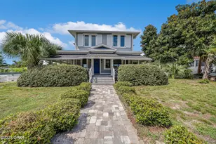 2316 W Beach Dr, Panama City, FL 32401 - Photo 1