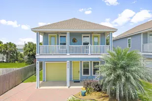 209 16th St, Panama City Beach, FL 32413 - Photo 1