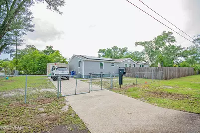 601 College Avenue, Panama City, FL 32401 - Photo 1