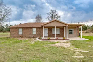 2815 Hwy 69, Grand Ridge, FL 32442 - Photo 1