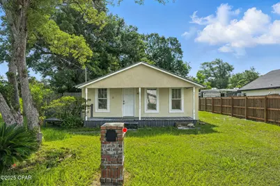 1810 Hickory Avenue, Panama City, FL 32405 - Photo 1