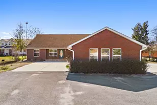 4330 De Len Dr, Panama City, FL 32404 - Photo 1