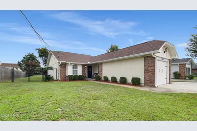 2531 E 37th Street, Panama City, FL 32405 - Photo 1