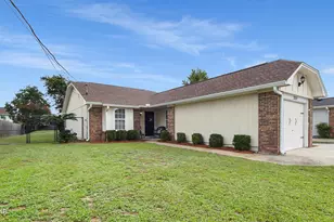 2531 E 37th St, Panama City, FL 32405 - Photo 1