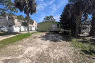 613 Gardenia St, Panama City Beach, FL 32407 - Photo 1
