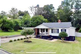 2945 Park St, Marianna, FL 32446 - Photo 1