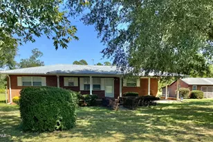 5094 Smokey Rd, Graceville, FL 32440 - Photo 1