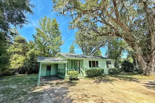 4200 Kelson Ave, Marianna, FL 32446 - Photo 1