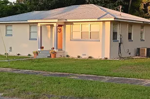 743 Sinclair St, Chipley, FL 32428 - Photo 1