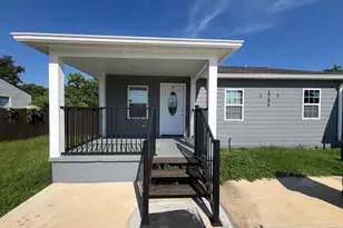 1706 Lake Ave, Panama City, FL 32401 - Photo 1