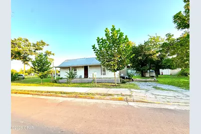 2810 E 2 Nd Court, Panama City, FL 32401 - Photo 1