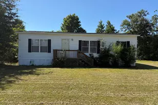 17929 Forest Dr, Fountain, FL 32438 - Photo 1